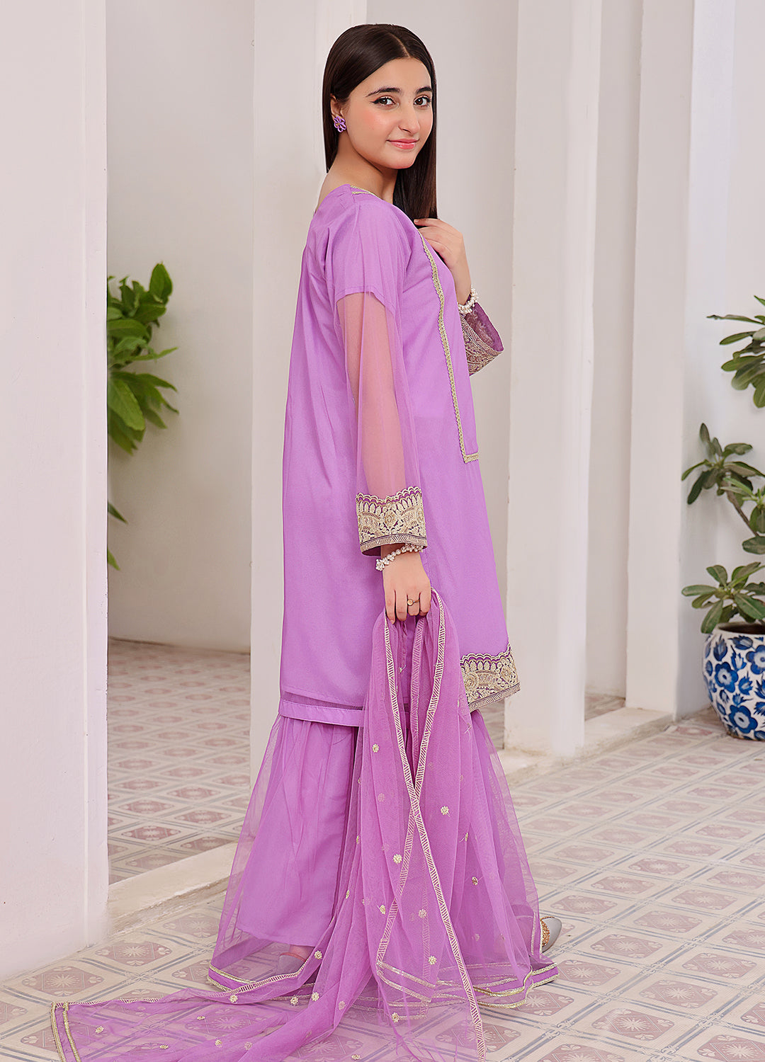 Embroidered formal 3 piece suit for girls