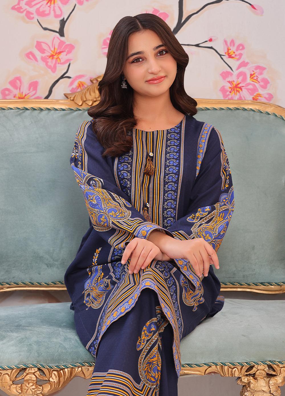 Khaddar Navy Kurti with Coordinating Trouser