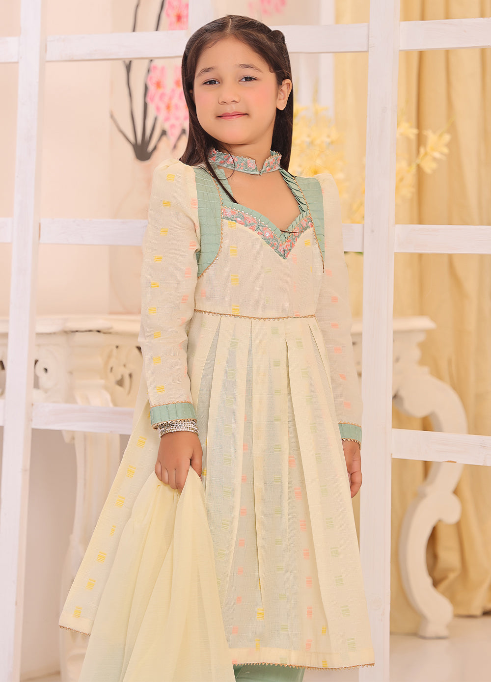 Khaddar Embroidered Outfit Set — Pale Yellow